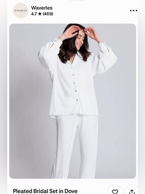 Waverles Pleated Pajama Set in Dove